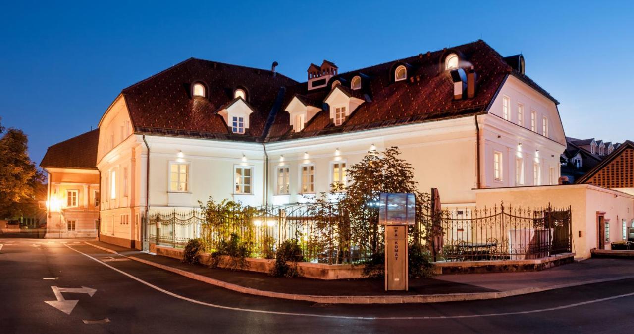 Hotel Md Kamnik Bagian luar foto